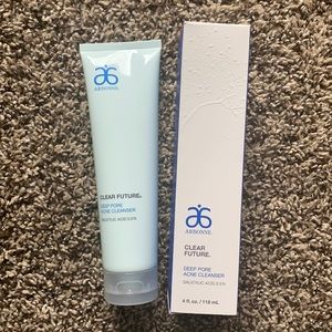 Arbonne Clear Future Deep Pore Acne Cleanser